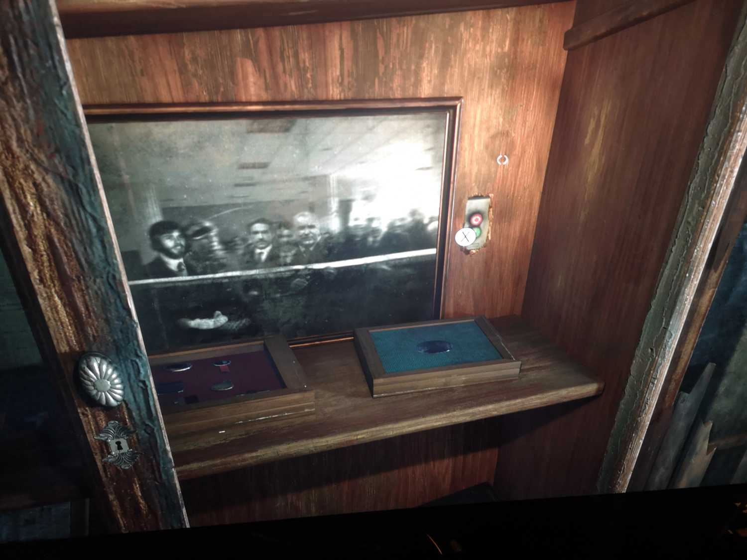 Hidden room in Thomas's office