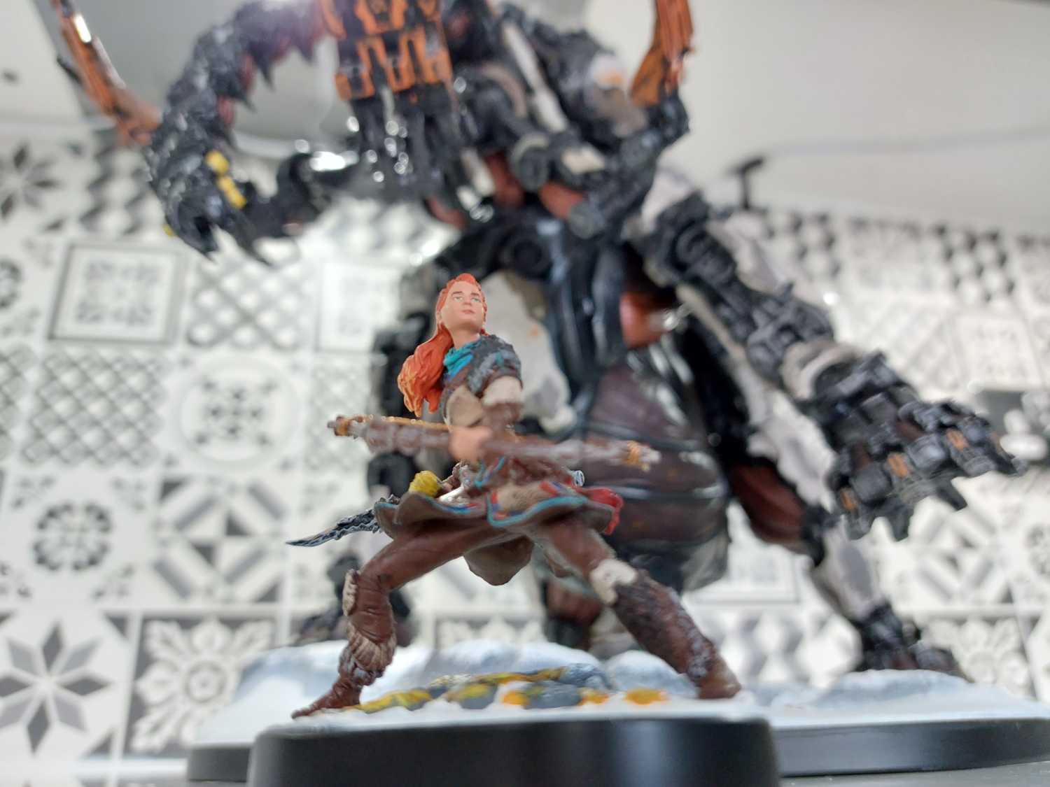 Aloy figure close up