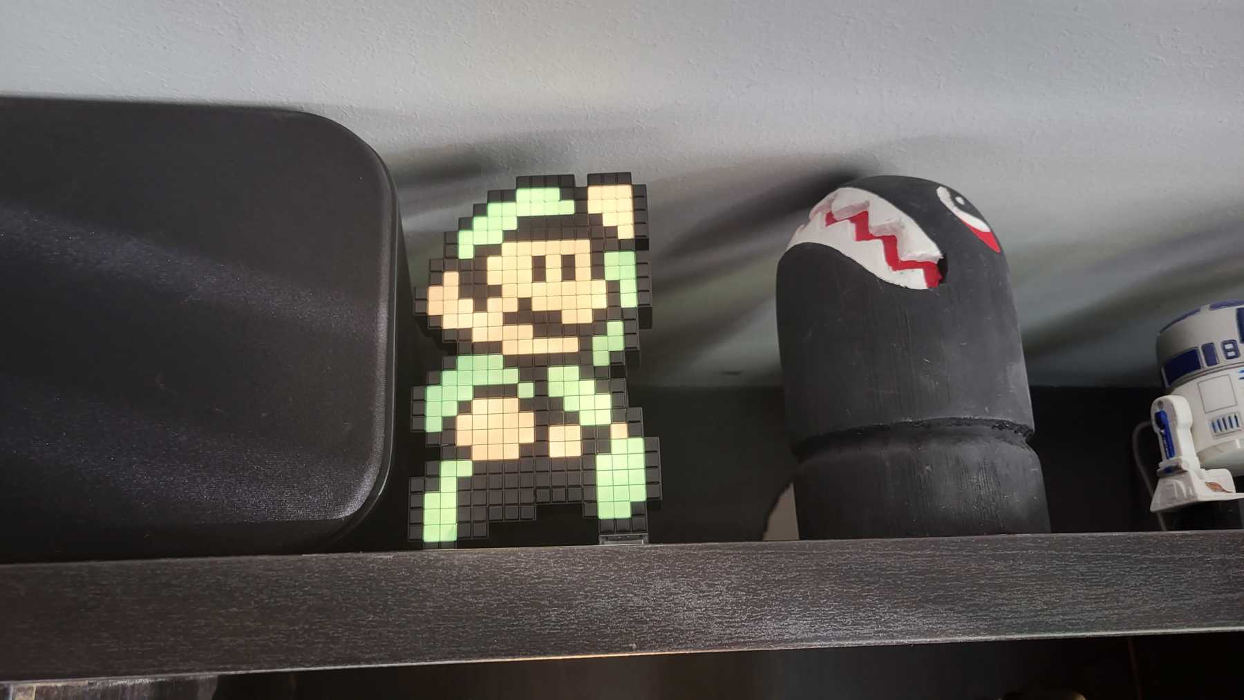 luigi pixelpal led light